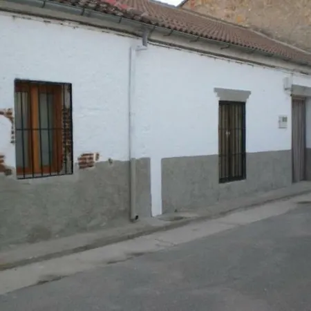 Holiday home Casillas Del Molino-segovia Carbonero de Ahusin